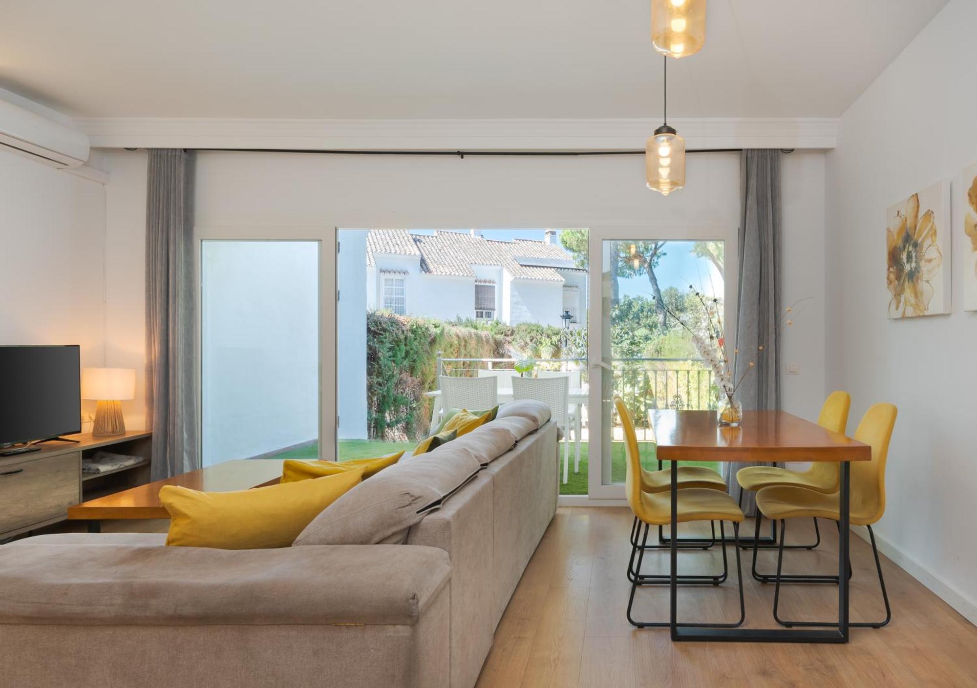 Wintowinrentals Townhouse, Pool & Beach Marbella Esterno foto